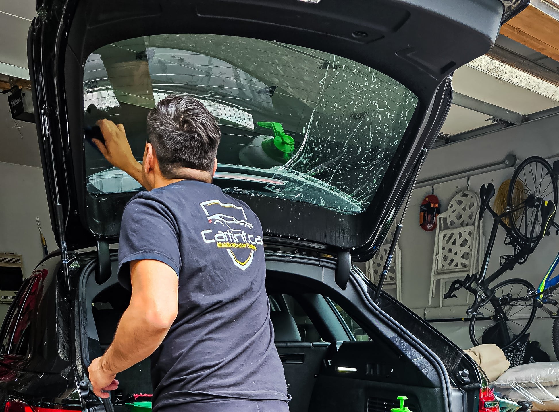 Window tint removal by a window tinting professional. Window tint removal. Window tint, window tinting, car window tinting, car tint, window tinting near me