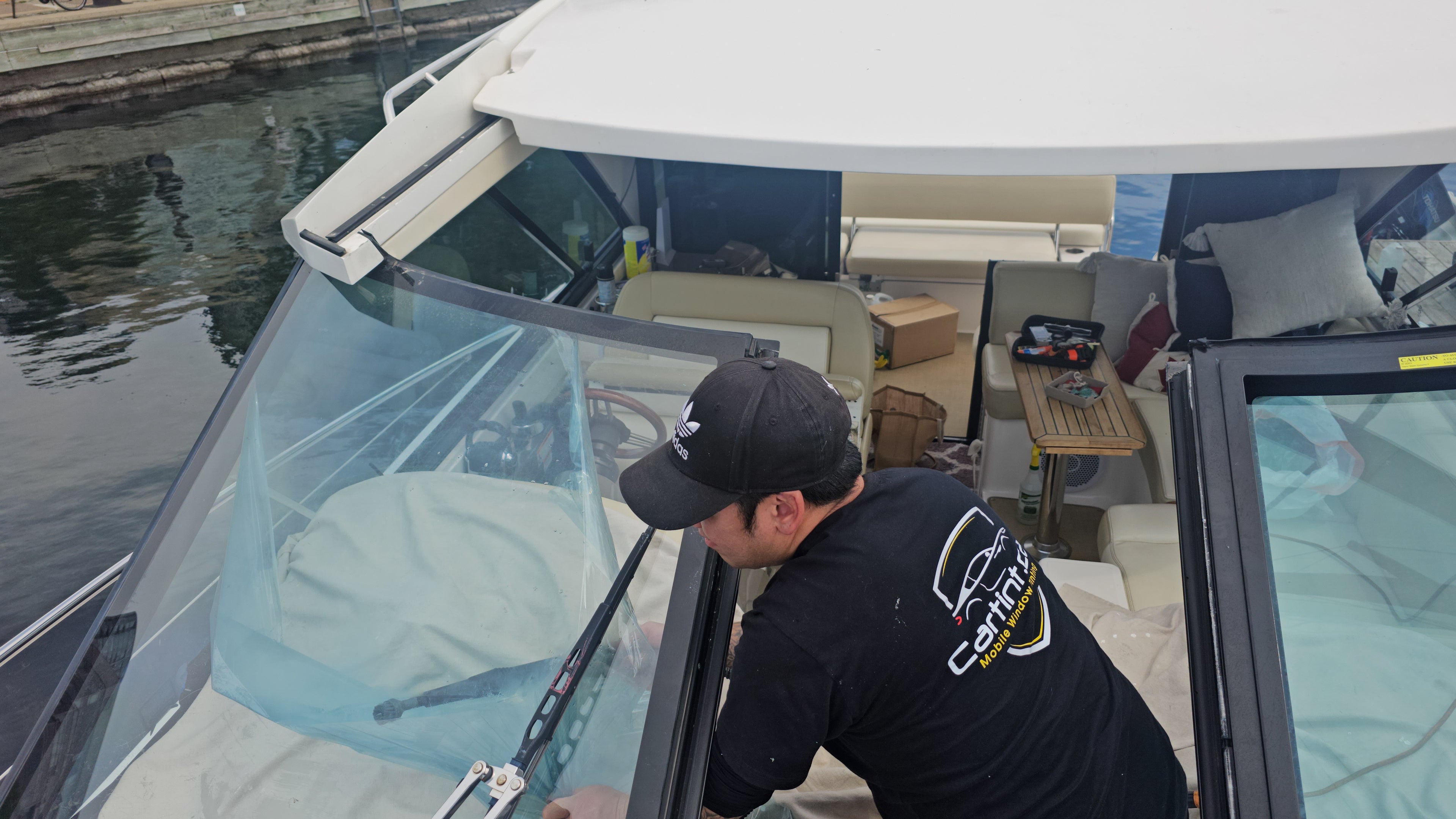 Window tinting, car Tint, boat tint, window tint